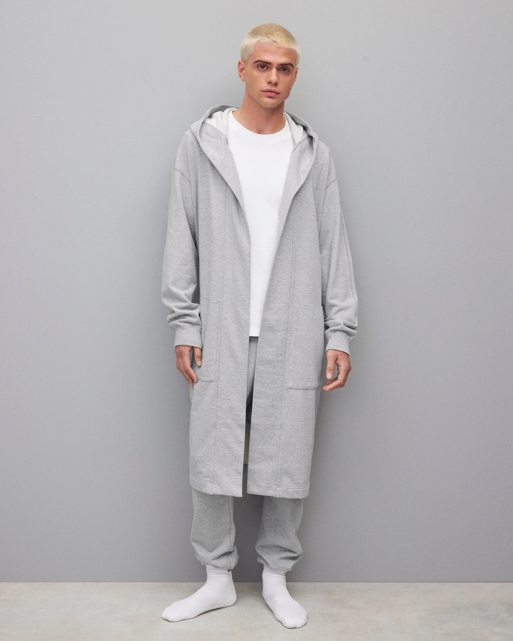 Midweight Terry Logo Relaxed Hooded Robe - Image 2